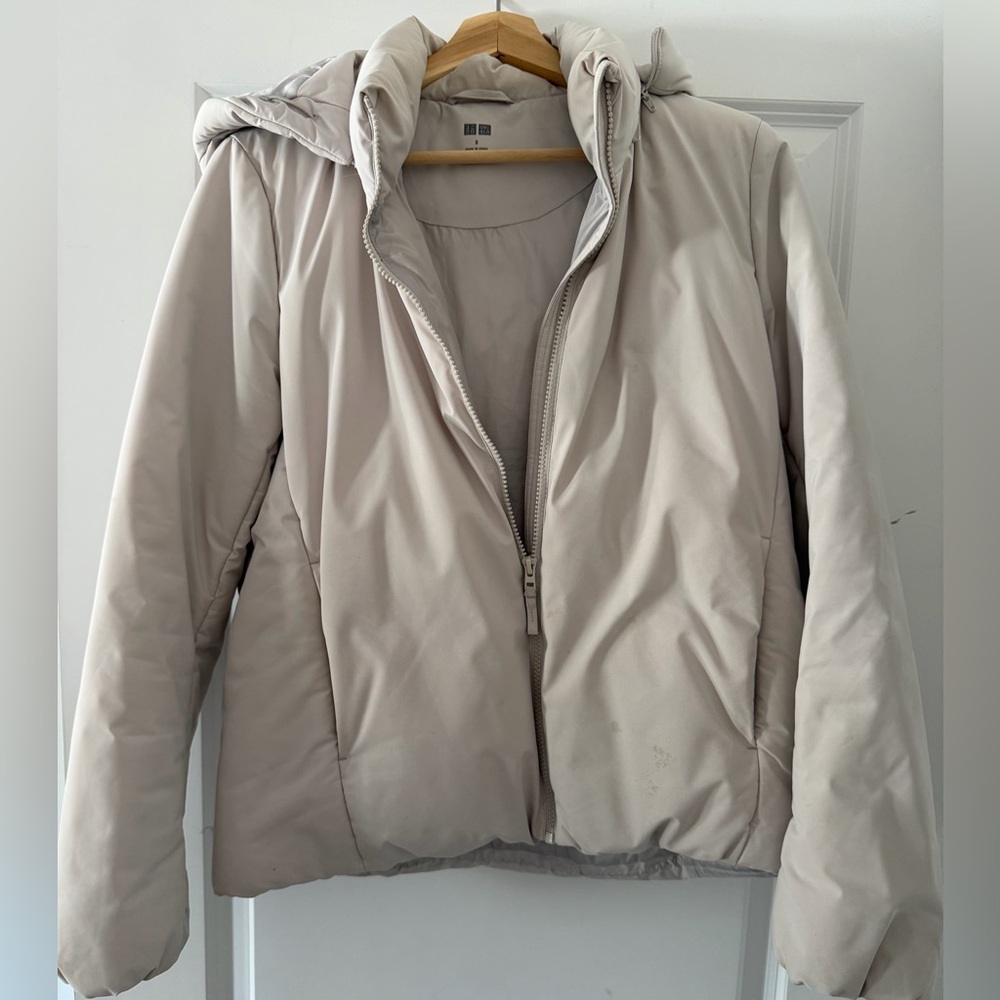 Uniqlo off white Hooded Puffer Jacket